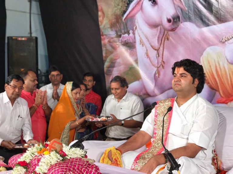 श्रीमद भागवत की पवन कथा का द्वितीय दिवस आज
