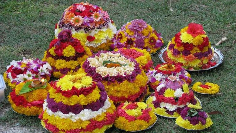 Batukamma : Telangana’s “Navratri” – Significance and Rituals