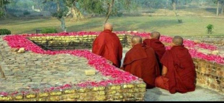 भदोही में 300 दलितों ने किया धर्मांतरण, अपनाया बौद्ध धर्म
