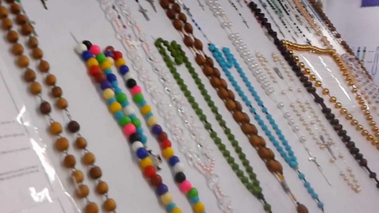 Puducherry : Coimbatore Woman Displays rare collection of Rosaries