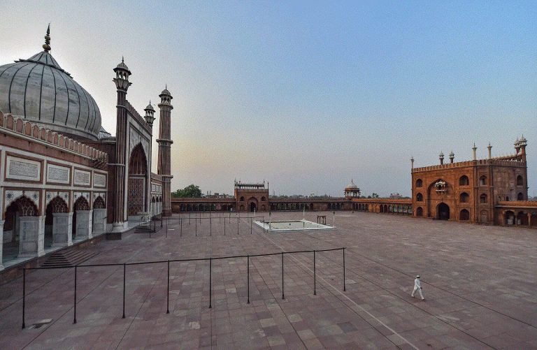 Lucknow Mosques Deserted As COVID Dampens Eid Celebrations