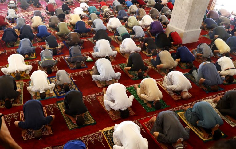 Friday prayers resume in Gaza despite new virus fears