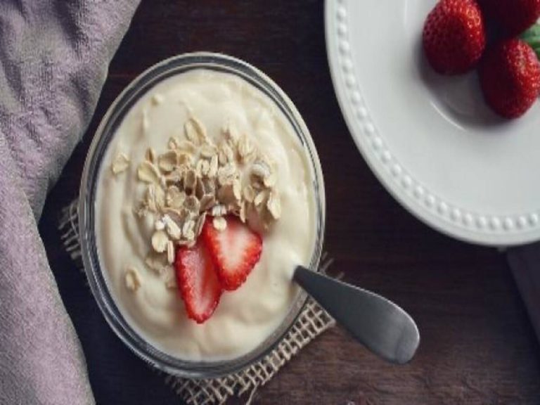 आयुर्वेद के अनुसार रात में नहीं करें इन चीजों का सेवन