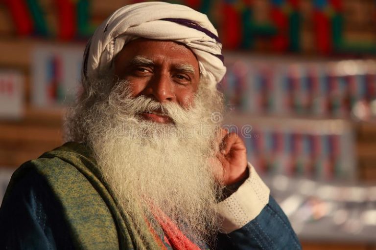 सद्गुरु जग्गी वासुदेव: एक आम इंसान से कैसे बने योगी और रहस्यवादी