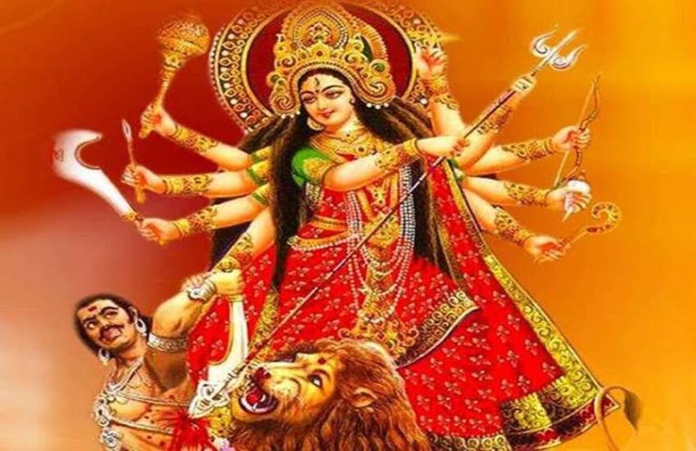 Shardiya Navratri 2020: जानिये कौन हैं मां दुर्गा, कैसे बनी आदिशक्ति मां दुर्गा