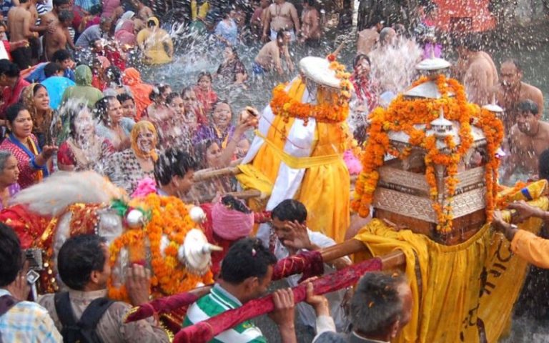 हरिद्वार कुंभ: देव डोली महाकुंभ में 25 अप्रैल को करेंगी स्नान