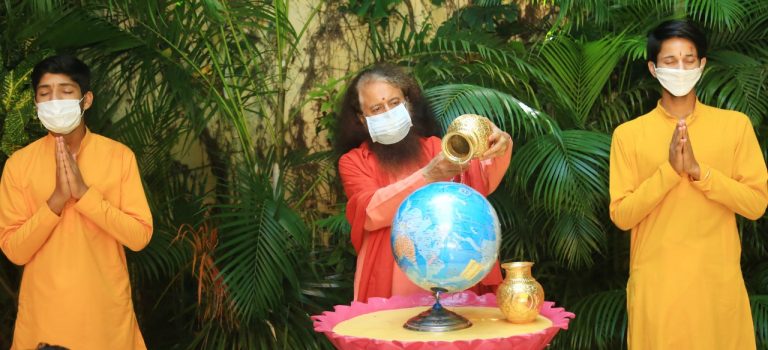 विश्व पृथ्वी दिवस – 2021 : धरती है तो हम हैं और हमारा अस्तित्व है