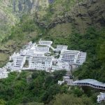 वैष्णो देवी के पास ओरी ने पी शराब: ओरी समेत 7 पर केस दर्ज